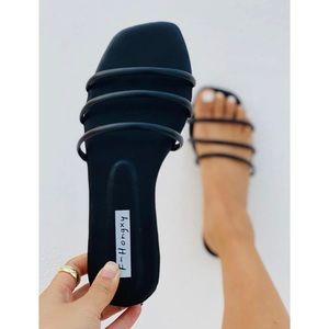 Black Minimalist Sandals